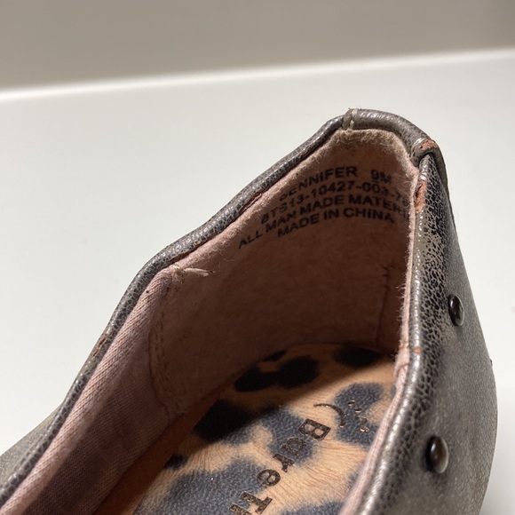 Bare Traps Tan Leather Flats Size 9M - Picture 5 of 6